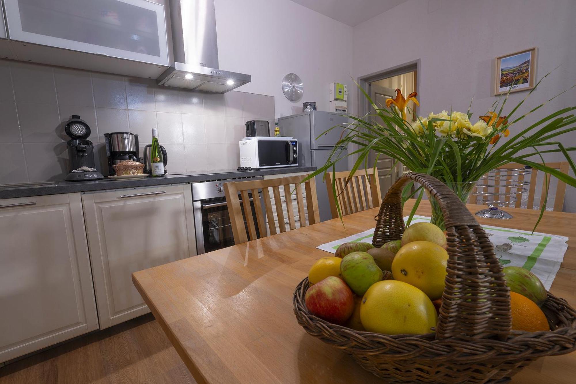 Muscat - Bel Appartement Renove Recemment - Au Pied Du Vignoble - Parking Gratuit 利克维 外观 照片