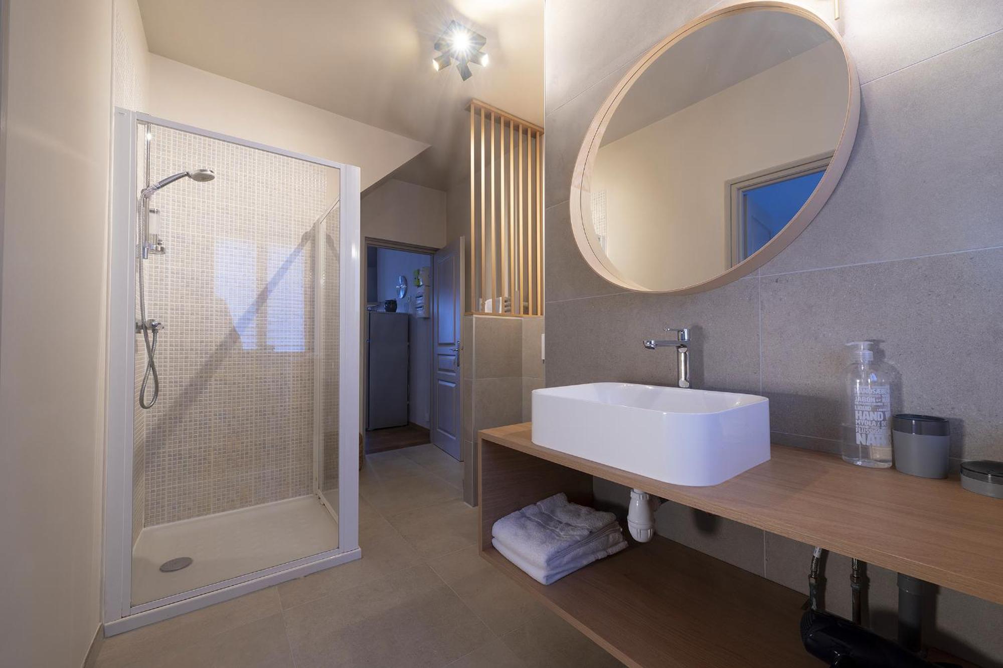 Muscat - Bel Appartement Renove Recemment - Au Pied Du Vignoble - Parking Gratuit 利克维 外观 照片